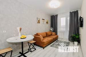 1-к квартира, посуточно, 40м2, 3/17 этаж