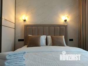 2-к квартира, посуточно, 42м2, 15/17 этаж