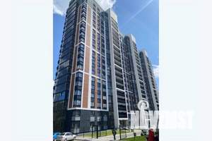 1-к квартира, посуточно, 39м2, 8/20 этаж