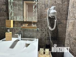 Студия квартира, посуточно, 38м2, 16/17 этаж