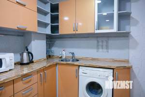 1-к квартира, посуточно, 35м2, 1/1 этаж