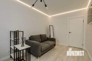 1-к квартира, посуточно, 40м2, 18/25 этаж