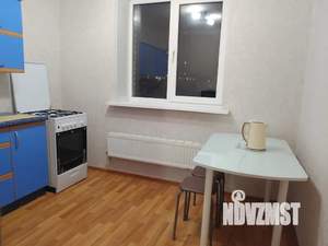 1-к квартира, посуточно, 42м2, 3/3 этаж