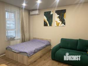 Студия квартира, посуточно, 33м2, 8/10 этаж