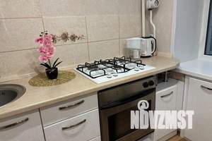 2-к квартира, посуточно, 44м2, 4/5 этаж