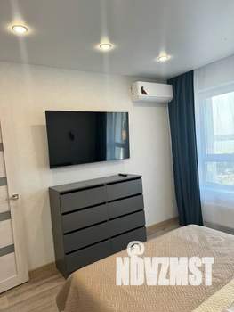 1-к квартира, посуточно, 34м2, 17/23 этаж