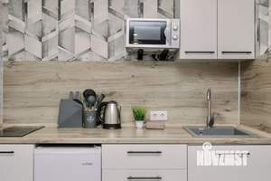 Студия квартира, на длительный срок, 40м2, 10/17 этаж