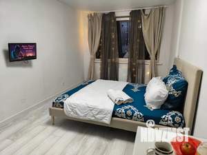 Студия квартира, посуточно, 29м2, 12/18 этаж