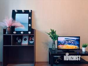 1-к квартира, посуточно, 39м2, 8/19 этаж