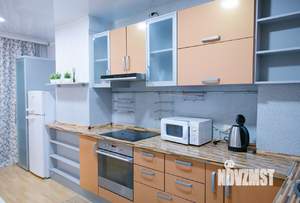 Студия квартира, посуточно, 35м2, 2/6 этаж