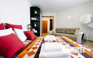 1-к квартира, посуточно, 38м2, 10/18 этаж