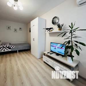 1-к квартира, посуточно, 38м2, 7/14 этаж