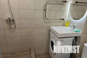 1-к квартира, посуточно, 35м2, 3/17 этаж