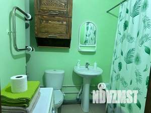 1-к квартира, посуточно, 40м2, 23/25 этаж