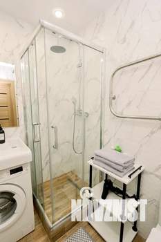 1-к квартира, посуточно, 36м2, 13/20 этаж