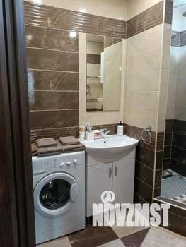 1-к квартира, посуточно, 39м2, 1/1 этаж