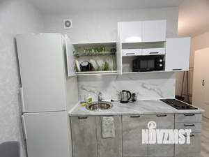 Студия квартира, посуточно, 31м2, 5/17 этаж