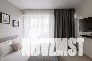 1-к квартира, посуточно, 33м2, 14/25 этаж