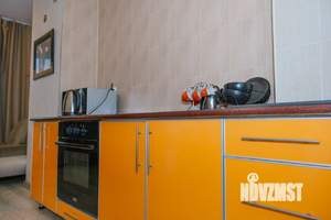 1-к квартира, посуточно, 35м2, 4/17 этаж