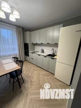 1-к квартира, посуточно, 40м2, 2/17 этаж
