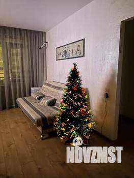 1-к квартира, посуточно, 44м2, 2/9 этаж