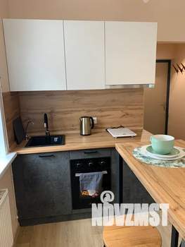 1-к квартира, посуточно, 31м2, 1/18 этаж