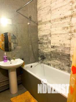 2-к квартира, посуточно, 55м2, 1/18 этаж