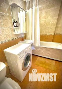 2-к квартира, посуточно, 48м2, 15/17 этаж