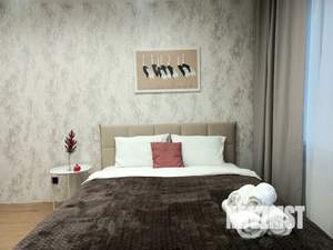 Студия квартира, посуточно, 28м2, 1/17 этаж