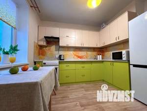 2-к квартира, посуточно, 55м2, 1/1 этаж