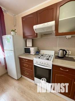 1-к квартира, посуточно, 40м2, 3/10 этаж