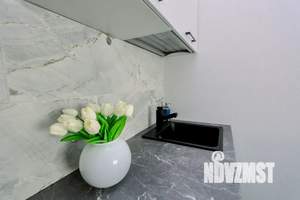 2-к квартира, посуточно, 42м2, 15/16 этаж