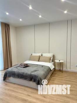 Студия квартира, посуточно, 35м2, 6/24 этаж