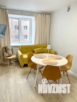 1-к квартира, посуточно, 45м2, 3/10 этаж