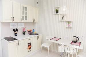 Студия квартира, посуточно, 27м2, 10/14 этаж