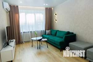 2-к квартира, посуточно, 44м2, 1/1 этаж