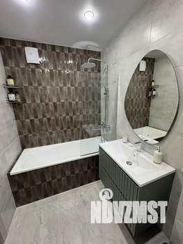 1-к квартира, посуточно, 40м2, 2/17 этаж