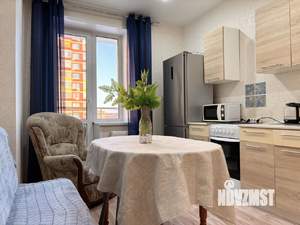 1-к квартира, посуточно, 39м2, 8/19 этаж