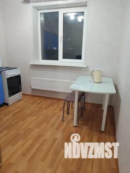 1-к квартира, посуточно, 42м2, 3/3 этаж