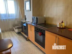 1-к квартира, посуточно, 50м2, 1/1 этаж
