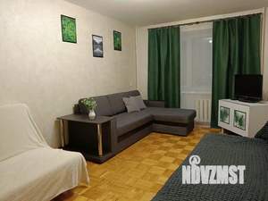 3-к квартира, посуточно, 60м2, 1/1 этаж