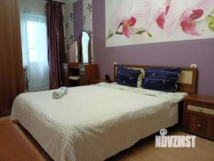 2-к квартира, посуточно, 61м2, 1/1 этаж