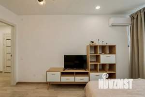 1-к квартира, посуточно, 35м2, 10/16 этаж