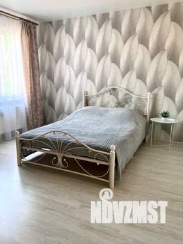 2-к квартира, посуточно, 56м2, 8/17 этаж