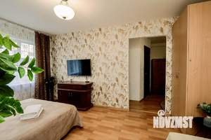 1-к квартира, посуточно, 38м2, 1/9 этаж
