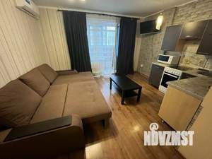 1-к квартира, посуточно, 35м2, 1/1 этаж