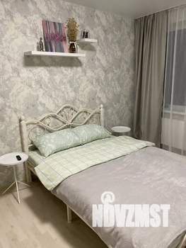 1-к квартира, посуточно, 36м2, 10/17 этаж