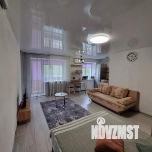 1-к квартира, посуточно, 33м2, 1/1 этаж