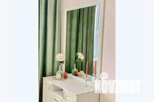 2-к квартира, посуточно, 37м2, 13/20 этаж