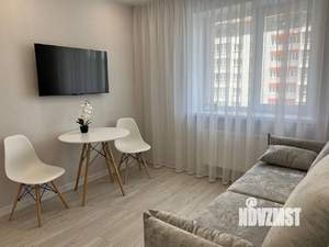 1-к квартира, посуточно, 42м2, 4/17 этаж